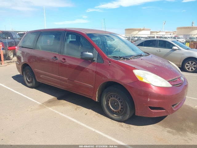 2007 TOYOTA SIENNA LE