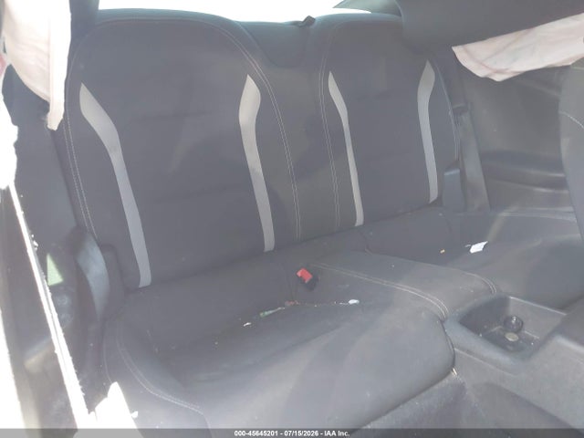 صورة 8 لـ 2018 Chevrolet CAMARO 1LT