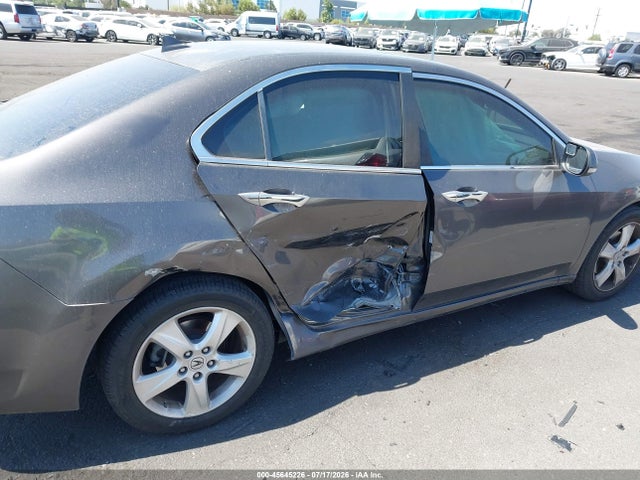 صورة 6 لـ 2010 Acura TSX 2.4