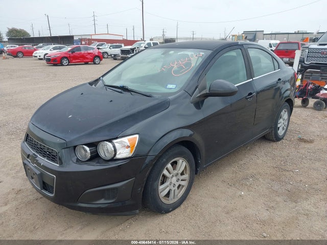 صورة 2 لـ 2015 Chevrolet SONIC LT AUTO