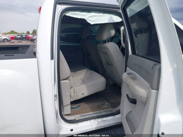 صورة 8 لـ 2013 Chevrolet SILVERADO 1500 LT