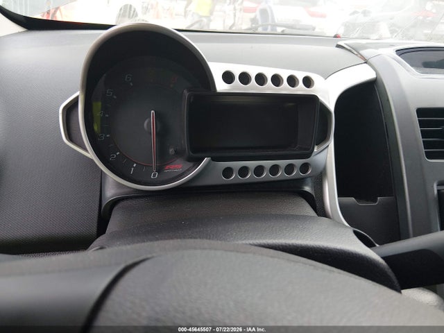 2016 Chevrolet SONIC RS MANUAL photo 7