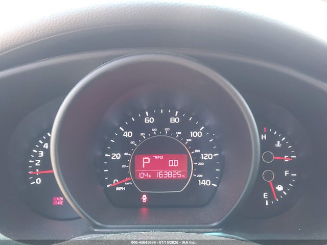 2016 KIA SOUL + photo 7
