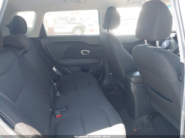2016 KIA SOUL + photo 8