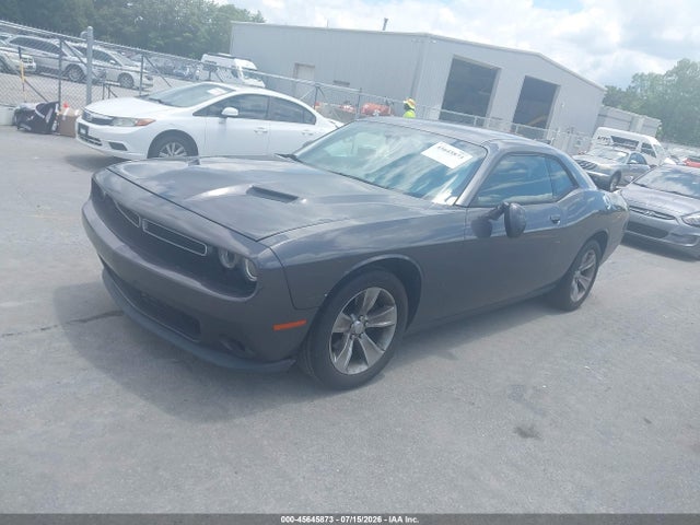 صورة 2 لـ 2015 Dodge CHALLENGER SXT