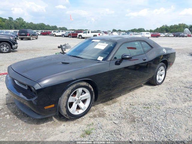 2014 Dodge CHALLENGER SXT — фото 2