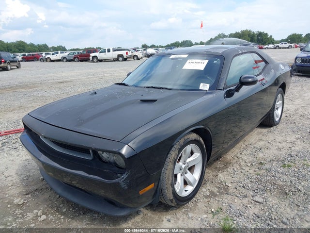 2014 Dodge CHALLENGER SXT — фото 6
