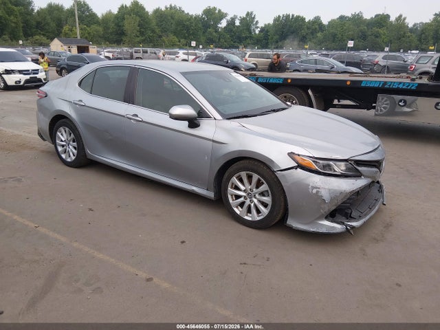 صورة 1 لـ 2018 Toyota CAMRY LE
