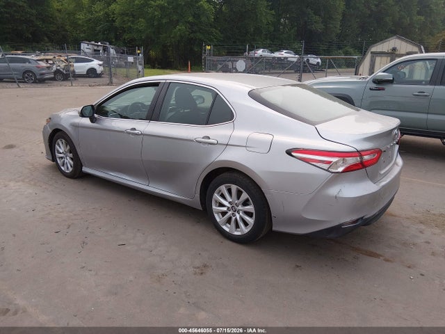 صورة 3 لـ 2018 Toyota CAMRY LE