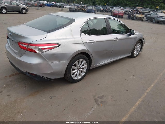 صورة 4 لـ 2018 Toyota CAMRY LE