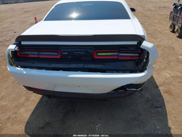 صورة 6 لـ 2020 Dodge CHALLENGER R/T