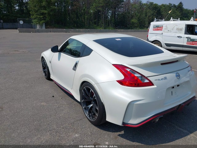 صورة 3 لـ 2017 Nissan 370Z NISMO