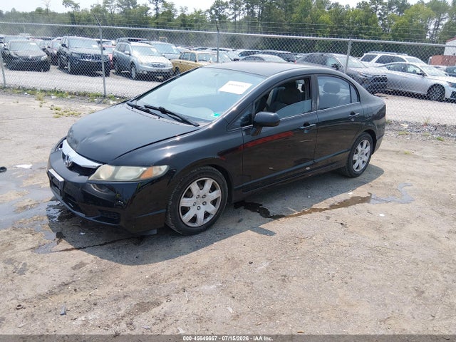 2010 Honda CIVIC LX — фото 2
