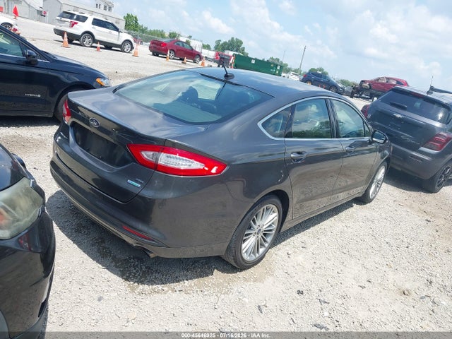 2015 FORD FUSION SE 照片 4