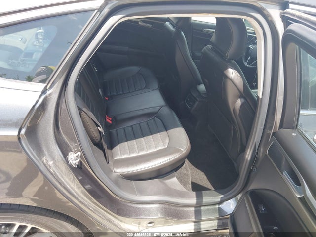 2015 FORD FUSION SE 照片 8