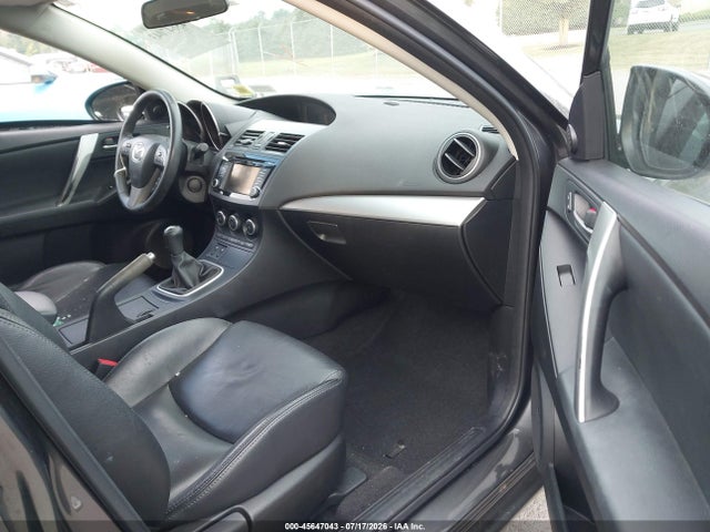 صورة 5 لـ 2013 Mazda MAZDA3 I GRAND TOURING