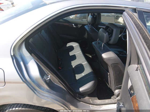 2009 Mercedes-BENZ C 300 照片 8