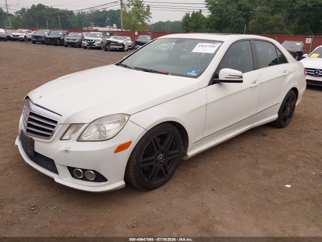 صورة 2 لـ 2010 Mercedes-BENZ E 350 4MATIC