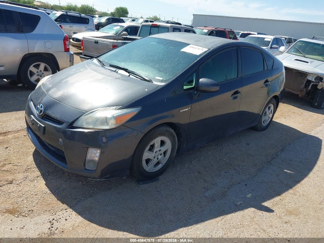 2011 Toyota PRIUS FOUR — фото 2