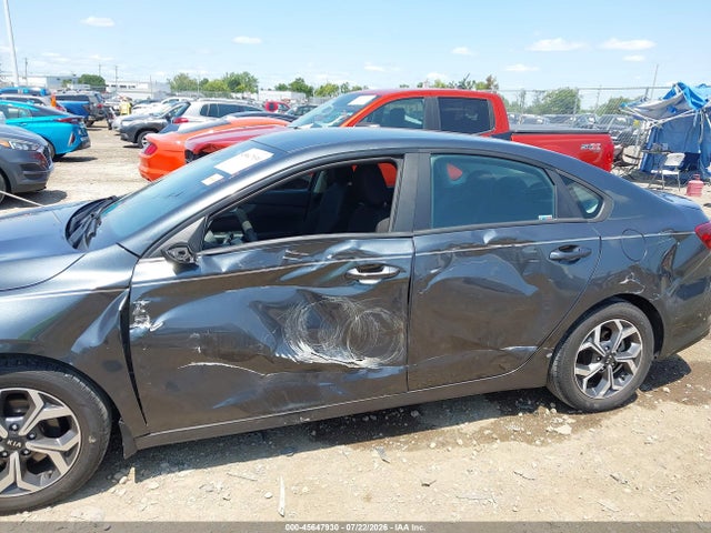 صورة 6 لـ 2020 KIA FORTE LXS