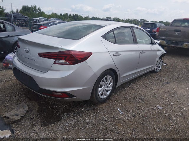 صورة 4 لـ 2019 Hyundai ELANTRA SE