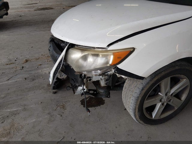 2012 Toyota CAMRY SE 照片 6