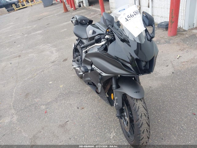 2024 YAMAHA YZF 