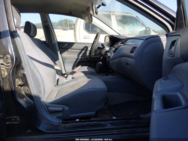 2003 Mitsubishi LANCER ES photo 5