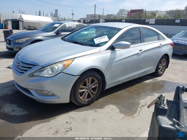 صورة 2 لـ 2013 Hyundai SONATA GLS
