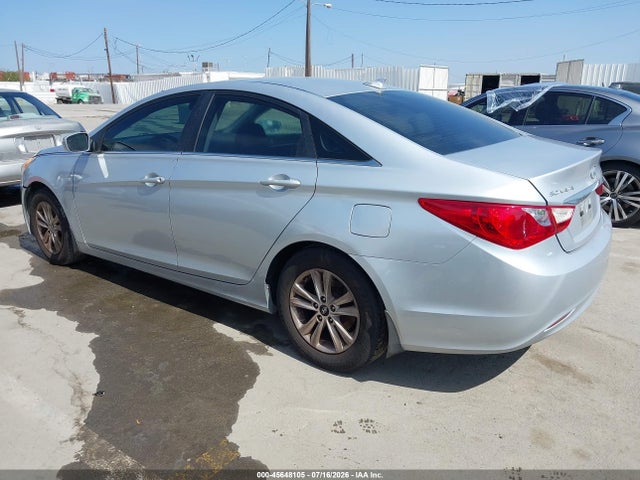 صورة 3 لـ 2013 Hyundai SONATA GLS