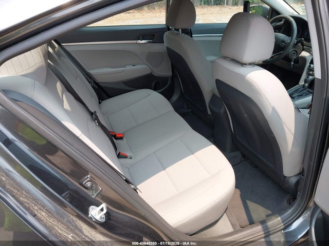 2020 Hyundai ELANTRA SE 照片 8