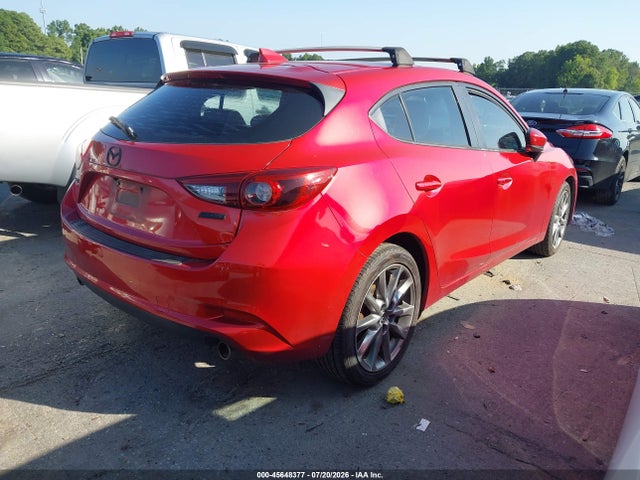 صورة 4 لـ 2018 Mazda MAZDA3 GRAND TOURING