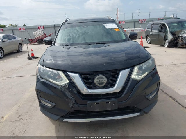 2019 NISSAN ROGUE SL 12