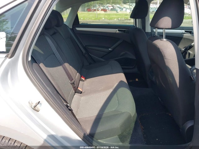 صورة 8 لـ 2017 Volkswagen PASSAT 1.8T S