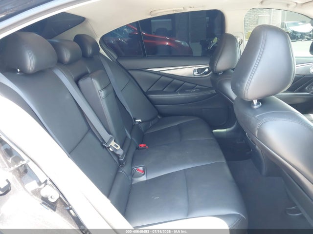 2017 INFINITI Q50 3.0T PREMIUM 8