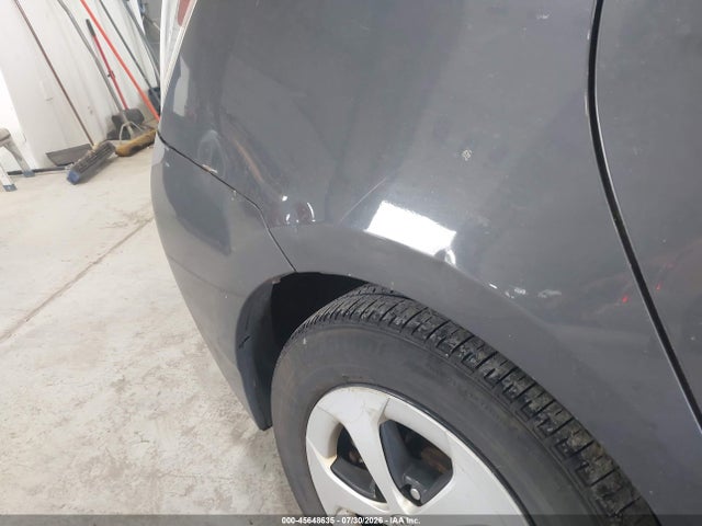 2013 Toyota PRIUS THREE 缩略图 17