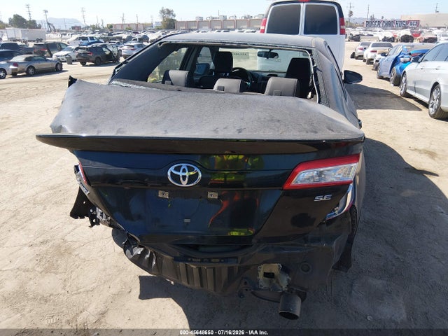 2014 Toyota CAMRY SE — миниатюра 17
