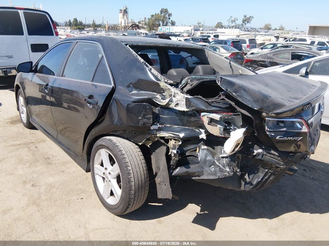 صورة 3 لـ 2014 Toyota CAMRY SE