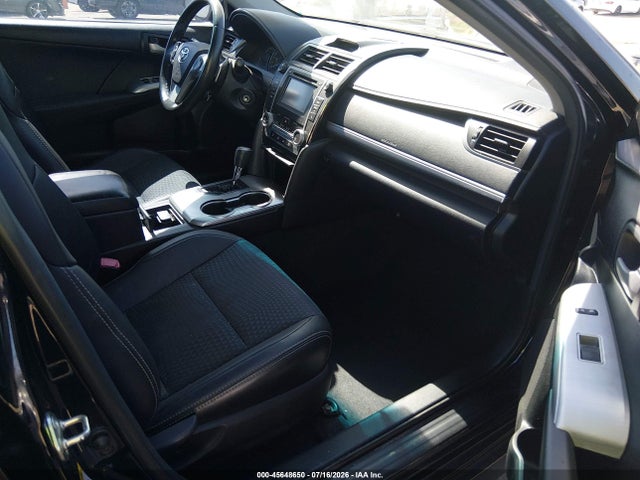 صورة 5 لـ 2014 Toyota CAMRY SE