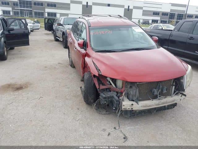 2013 NISSAN PATHFINDE SV