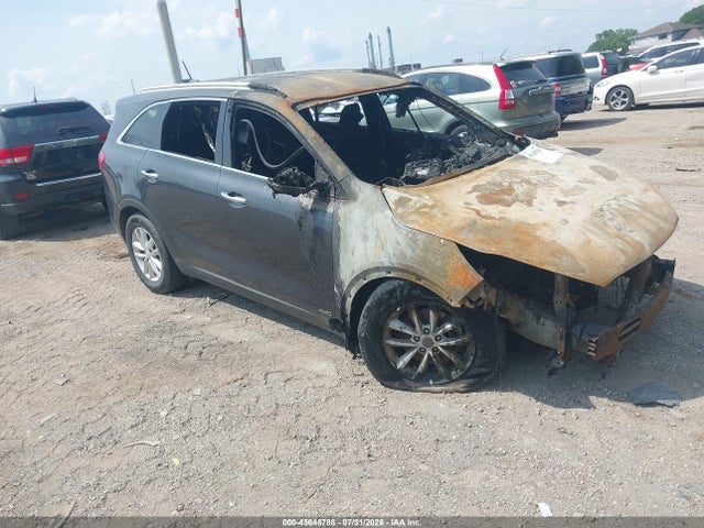 2017 KIA SORENTO 2.4L LX