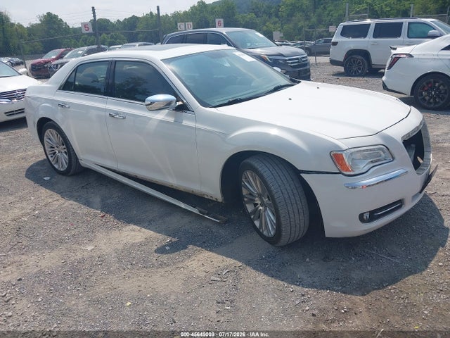 صورة 1 لـ 2011 Chrysler 300 LIMITED