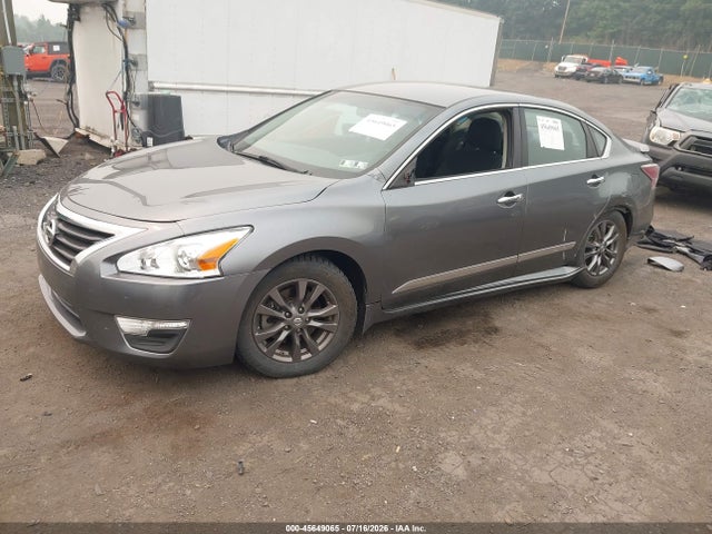 2015 Nissan ALTIMA 2.5 S photo 2