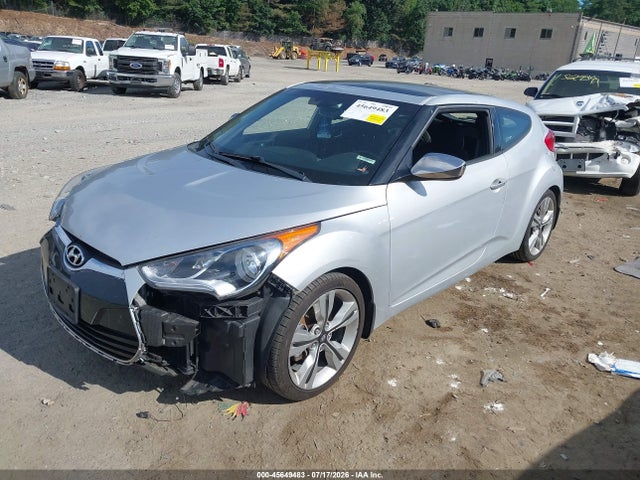 2017 Hyundai VELOSTER VALUE EDITION — фото 2