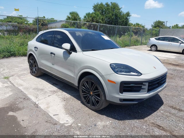 2024 Porsche Cayenne Coupe