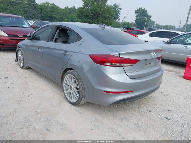 صورة 3 لـ 2017 Hyundai ELANTRA SE