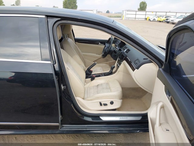 صورة 5 لـ 2015 Volkswagen PASSAT 2.0L TDI SEL PREMIUM