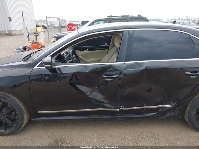 2015 Volkswagen PASSAT 2.0L TDI SEL PREMIUM — фото 6