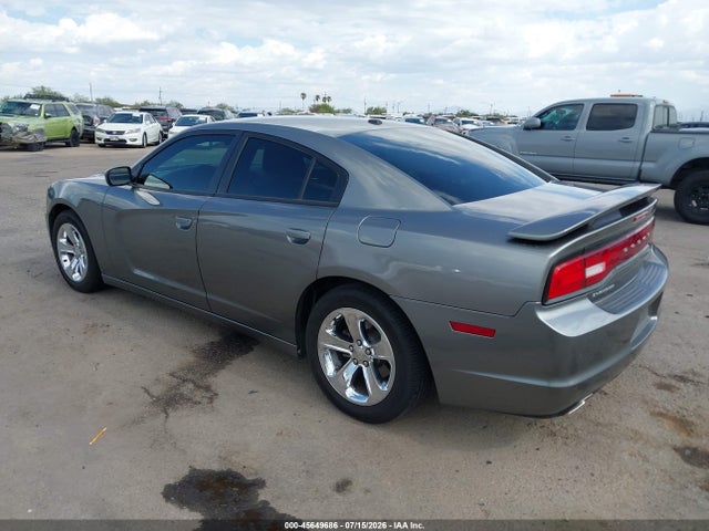 صورة 3 لـ 2012 Dodge CHARGER SXT
