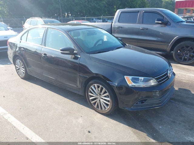 2015 VOLKSWAGEN JETTA 1.8T SE